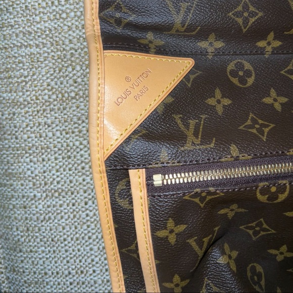 Louis Vuitton Monogram Portable 5 Cintres Travel Bag - Picture 2 of 11